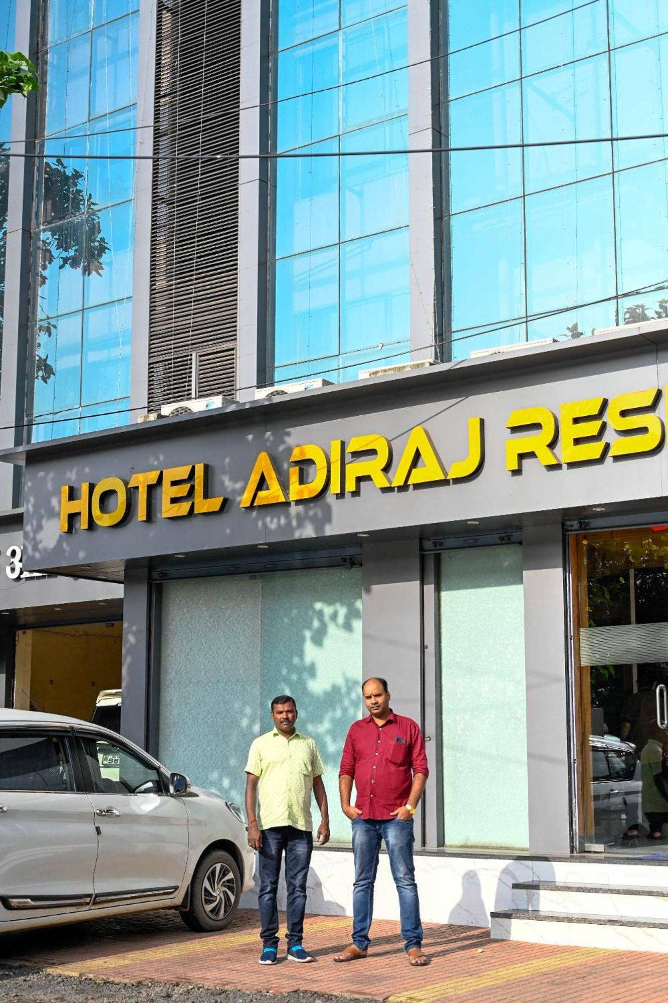 Hotel Adiraj Residency Nová Bombaj Exteriér fotografie