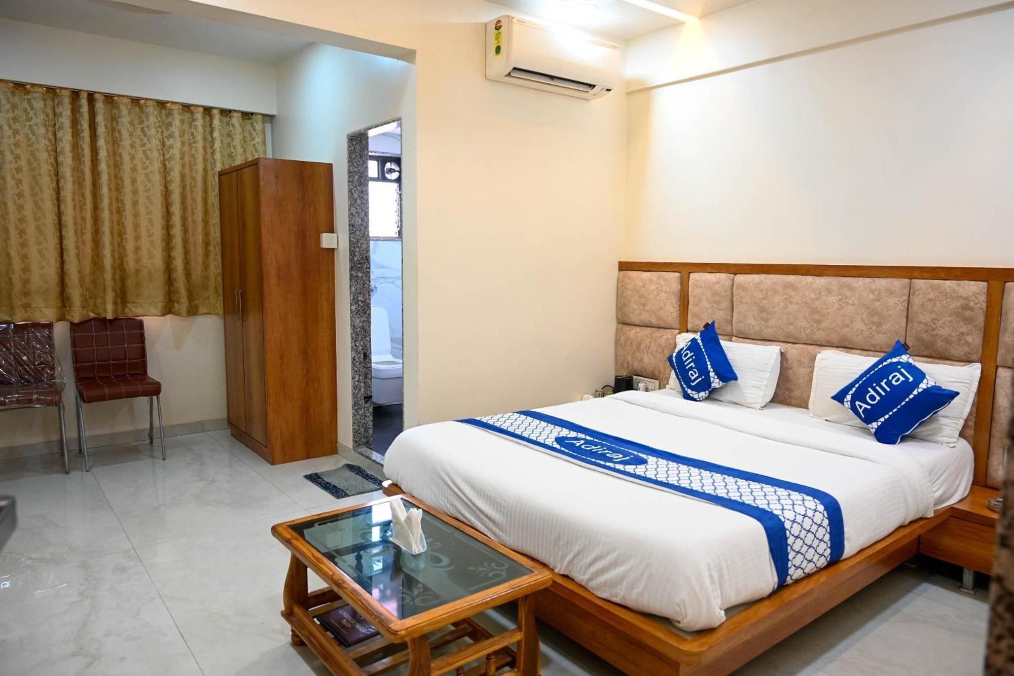 Hotel Adiraj Residency Nová Bombaj Exteriér fotografie